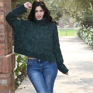 NWT POL Chenille knit Green Turtleneck Oversized Sweater. Size L